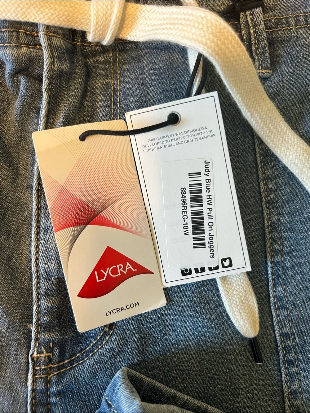 Judy Blue Coastal Blue Women's Relaxed Denim Jeans with Drawstring Waist - Picture 3 of 5